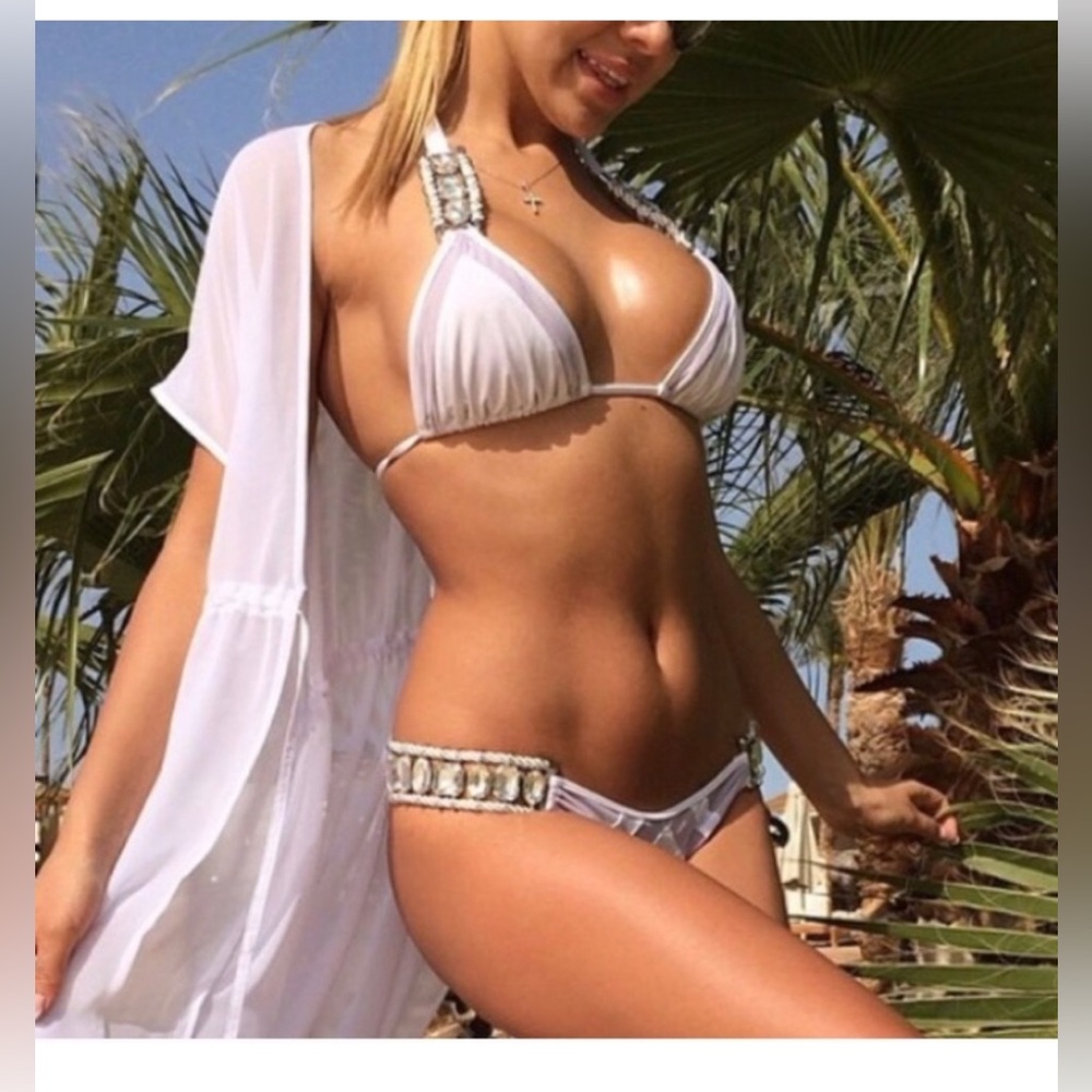 NWT 2 piece All Roped Up beach bunny